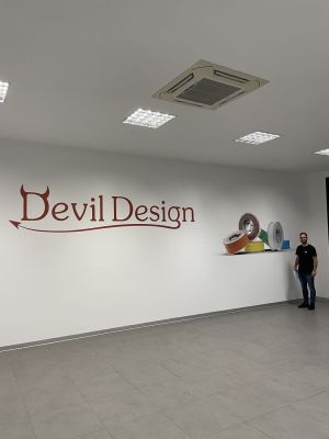 druk ścienny zamiast muralu w twojej firmie