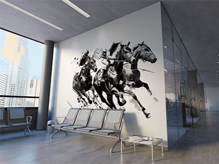 Obraz wyścigu na ścianie, mural w biurze.